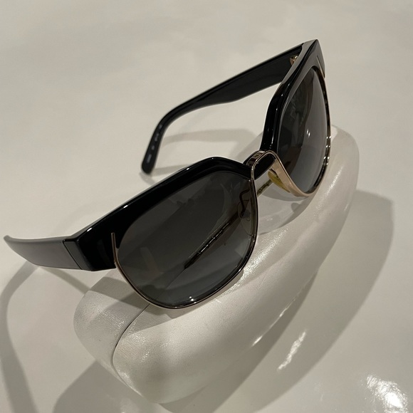 Chloe Sunglasses CE666S - Picture 7 of 7